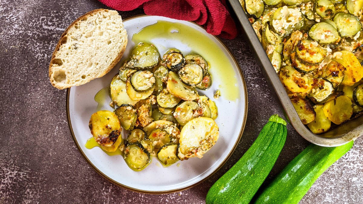 https://www.mamazillafood.com/assets/images/boureki-greek-zucchini-casserole/main-16-9.jpg